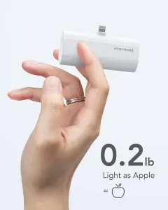 شاحن محمول صغير 5000mAh، باور بانك شارميست صغير الحجم 20 واط PD سريع الشحن متوافق مع ايفون 13/13 برو/13 برو ماكس/12/12 برو/12 برو ماكس/11/XR/X/8/بلس والمزيد - الصورة 4