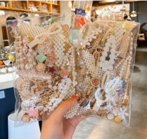 مجموعة من 14 مشابك شعر لؤلؤية بأنماط حلوة - مشابك بلاستيكية أنيقة بشكل ربطة عنق مع عناصر من الموضة الكورية، مشابك بألوان صلبة للنساء - عبوة تحتوي على 10 قطع 2 مجموعة من 14 مشابك شعر لؤلؤية بأنماط حلوة - مشابك بلاستيكية أنيقة بشكل ربطة عنق مع عناصر من الموضة الكورية، مشابك بألوان صلبة للنساء - عبوة تحتوي على 10 قطع