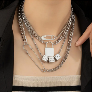 سلسلة متعددة الطبقات الذهبي قفل النرد دبوس تصميم قلادة قلادة البوهيمي أنيقة نمط 18 كيلو مطلية بالذهب مجوهرات أنثى هدية 4 متعدد الطبقات الذهبي قفل النرد دبوس تصميم قلادة قلادة البوهيمي أنيقة نمط 18 كيلو مطلية بالذهب مجوهرات أنثى هدية