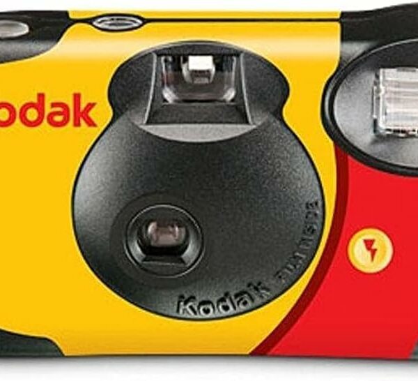 KODAK FunSaver 35mm Single Use Camera