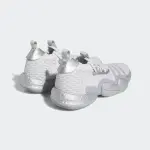 حذاء Adidas TRAE YOUNG 2 HQ0997 مصمم لمحبي كرة السلة، يجمع بين الراحة والأداء العالي بفضل توسيد Boost & Lightstrike والنعل المتين الذي يوفر ثباتًا مثاليًا على الملعب