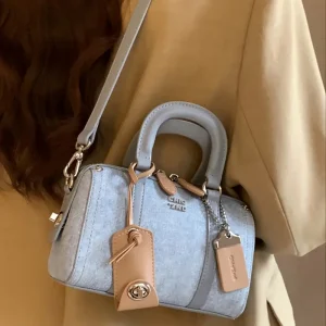 1294b331 e9cb 4e01 abcb 279c0977e883