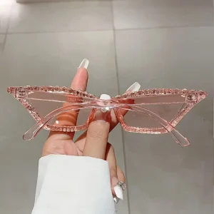 نظارات عين القطة النسائية بتفاصيل راقية مع لمسات من الأحجار الكريمة وعدسات متعددة قابلة للتبديل، فخامة وأناقة في قطعة واحدة، إكسسوار أنيق للنساء 6 23e10b42d8a93f657aaf183f4a5943ff