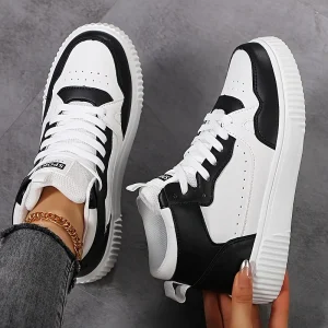 حذاء سنيكرز نسائي كاجوال متوسط الارتفاع برباط - خفيف الوزن ومسامي ببطانة قماشية، تصميم مريح، أحذية عصرية لجميع الفصول مع جزء علوي متين من البولي يوريثان ونعل EVA، لون أسود وأبيض، حذاء سنيكرز للزي العادي|حذاء سنيكرز أنيق|أحذية خفيفة 2 844ebcd5 e352 46d1 bdd9 d36ce76f6dfb