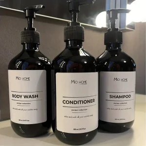 زجاجات الشامبو والبلسم والصابون مع مضخة سوداء وملصقات توضيحية، عبوة من 3 قطع بسعة 500 مل قابلة لإعادة التعبئة 8 d02086d715ebd2b0c497cdaaeac0efc7