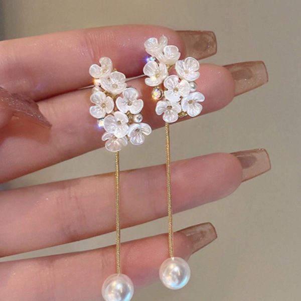 Elegant Flower Tassel Long Pearl Earrings – Perfect Gift for Mother's Day and Valentines
