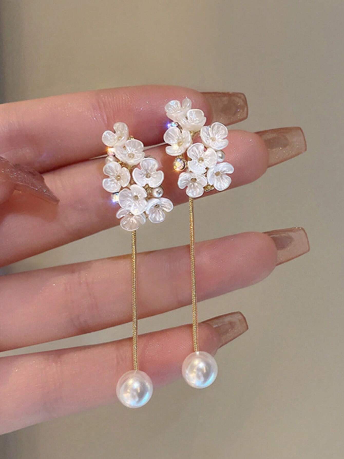 Elegant Flower Tassel Long Pearl Earrings – Perfect Gift for Mother's Day and Valentines