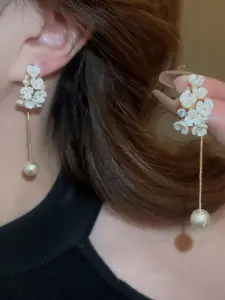 أقراط نسائية طويلة مزينة بشرابات ولآلئ، هدية أنثوية أنيقة لعيد الأم وعيد الحب، تصميم زهري أنثوي أنيق وجذاب 2 1711002574c0481253d874fc24306b8775b7554a20