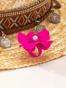 خاتم نسائي لؤلؤ وزهرة بتصميم هندسي أنيق، إكسسوار نسائي مميز لهدايا عيد الأم أو الحب 3 1717660615c4c03b3f16f08b0a56278fdbf7879fd8