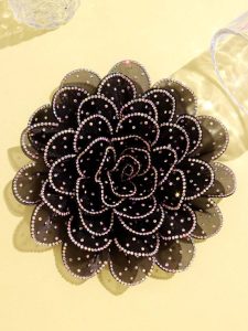 بروش زهرة ثلاثي الأبعاد فاخر بفصوص لامعة، إكسسوار كبير للمناسبات والفساتين وحقائب اليد 13 171990849246ea8e00d82dac5c80c1a0320fe4bbff