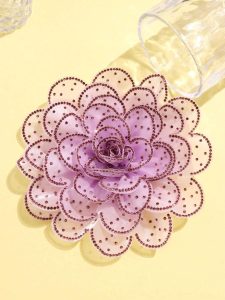 بروش زهرة ثلاثي الأبعاد فاخر بفصوص لامعة، إكسسوار كبير للمناسبات والفساتين وحقائب اليد 6 1719908524bcf54acb9f6264907e80ab7a0c2e5ab6