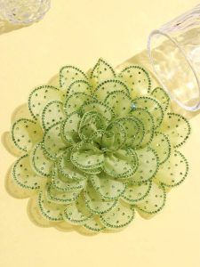 بروش زهرة ثلاثي الأبعاد فاخر بفصوص لامعة، إكسسوار كبير للمناسبات والفساتين وحقائب اليد 7 1719908538c59b570ece4daeabc360e23e01a4b900