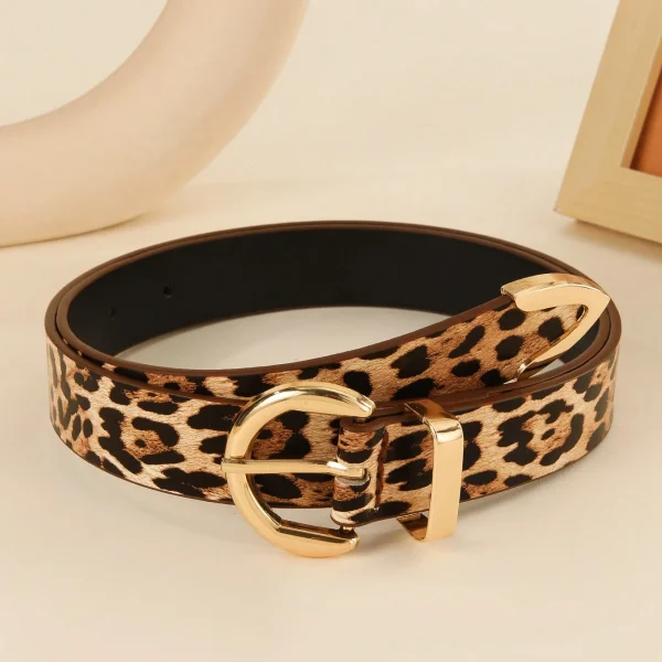 حزام دنيم أنيق للنساء بإبزيم نصف دائري – لمسة كاجوال عصرية