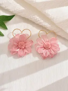 أقراط نسائية قلب مجوف وزهور قماشية، أقراط نسائية ناعمة وعصرية بتصميم مميز، هدية مثالية للأعياد والمناسبات الخاصة 4 173753146247cb81bb0d2270d7722379c8aa7fbaa5