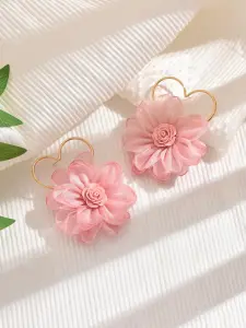 أقراط نسائية قلب مجوف وزهور قماشية، أقراط نسائية ناعمة وعصرية بتصميم مميز، هدية مثالية للأعياد والمناسبات الخاصة 6 1737531462853d824c1e2631687a2fd7a9aa09e568