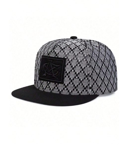 قبعة كاجوال أنيقة للجنسين بقطعة واحدة – بتصميم شبكي على شكل معينات وتزيين مطرّز