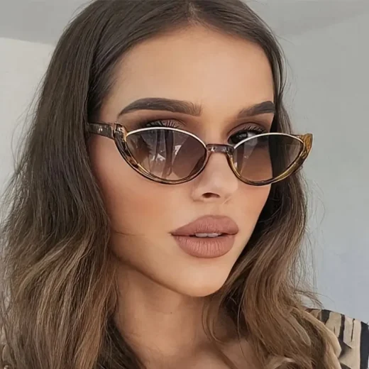 نظارات نسائية عين القطة،