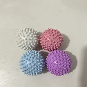 كرات غسيل قابلة لإعادة الاستخدام، مجموعة من 4 قطع لإزالة الشعر وتقليل التشابك والتجاعيد 6 05fb751a a07c 403c 91a2 c7a3b5463650