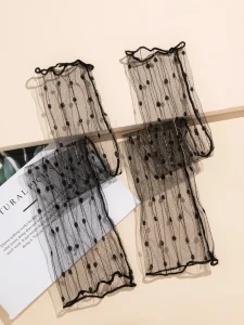 قفازات نسائية بدون أصابع بتصميم ميني ماليست، إكسسوار يومي أنيق، مناسب للاستخدام اليومي والكاجوال أو لإطلالات السهرات البسيطة 8 16165633822b1ba44c6cff6ce762dec5bf77d02c1c