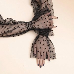 كم ذراع نسائي من التول بتصميم قلب، إكسسوار عصري لحماية أنيقة، يناسب مختلف المواسم وخاصة الربيع والصيف 4 16950375379a55bede8ed5fa9ab6d2c7ca76091661