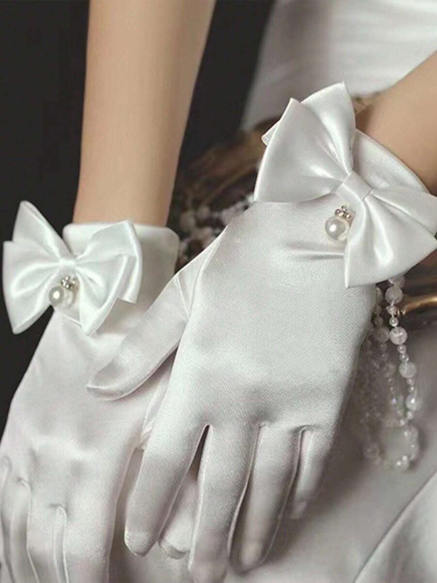 قفازات ساتان نسائية مزينة بلؤلؤ وفيونكة للزفاف والسهرات، إكسسوار فاخر للعرائس