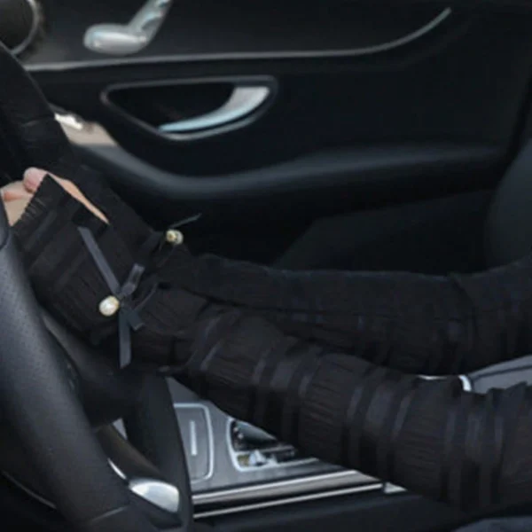 أكمام نسائية حماية من الشمس أكمام للقيادة دانتيل فيونكة نسيج حرير جليدي UV protection Ice silk sleeves Elegant arm covers Summer driving sleeves breathable sleeves fashion sun sleeves أكمام ركوب الدراجة أكمام طويلة نسائية صيفية