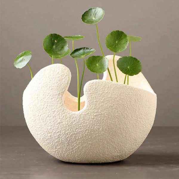 فازة سيراميك مودرن للزهور، قطعة ديكور أنيقة