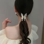 مشبك شعر نسائي فراشة مزين بالأحجار، إكسسوار نسائي أنيق للمناسبات والأعياد، متعدد الاستخدامات ويناسب مختلف تسريحات الشعر - الصورة 3