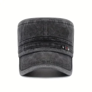 قبعة بتصميم متباين بحافة مسطحة وشعار DH 4 606ec1f1 c3bd 4119 bd86 c5f69b5c86ce