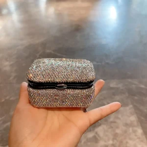 7cb2fcfb b932 49e8 9910 993fa9ced070