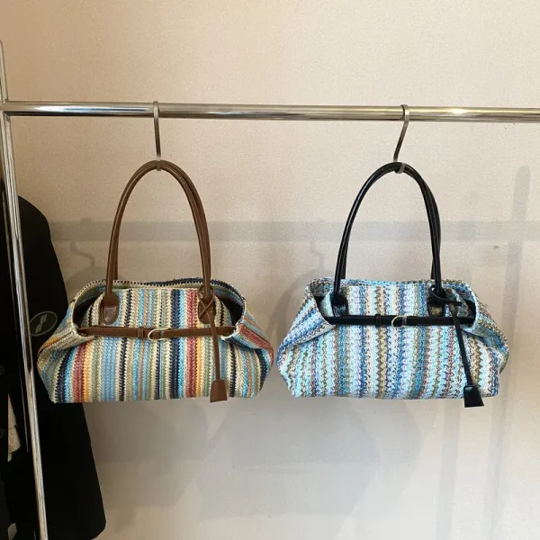 حقيبة يد نسائية للشاطئ، تصميم قوس قزح بسعة كبيرة وإغلاق مغناطيسي، مثالية للعطلات الصيفية