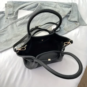 b76f1b70 ae4e 44a8 bfec 92bd3891ec11