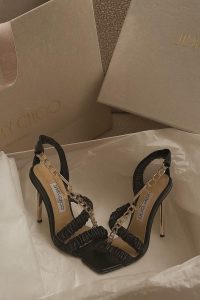 هيلز نسائي كعب عالي من Cape Robbin، أنيق مع سلسلة معدنية، تصميم عصري جذاب 2025، يضفي مظهرًا أنثويًا راقيًا ومتجددًا 3 ca017ff4 6b7a 4a13 83ab 5319a03688d9