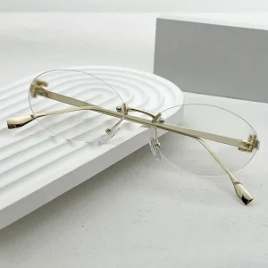 ca1aef87 4361 4afc a3de a3dd501977ef