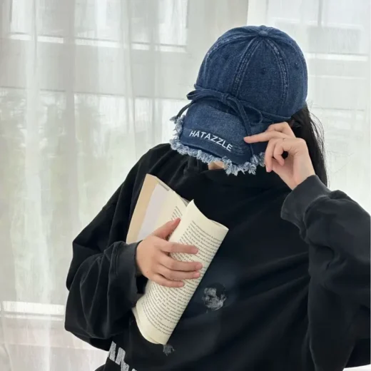 قبعة بيسبول نسائية، مغسولة وتصميم عتيق، DIY مع قوس، قبعة أبي مع شرابات، ضوء القمر الأبيض اللطيف.