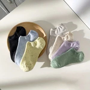 جوارب نسائية صيفية قصيرة ناعمة وخفيفة، طقم 5 أزواج بألوان عصرية، مناسبة للارتداء اليومي أو أثناء التنقل والسفر 5 e029cf86 90ca 4840 93fc 7e380e144709