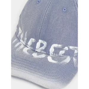 كاب بيسبول رجالي قطني دنيم أزرق باهت بطبعة كتابة عصرية، قابل للتعديل وحماية من الشمس، ستايل يومي مميز مناسب للاستخدام اليومي 2 7010266603Blue 7010266603BlueAW24CP281124 02 2100