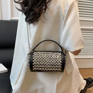 ac2e00b6 3a7d 4018 91db 39140d70390d