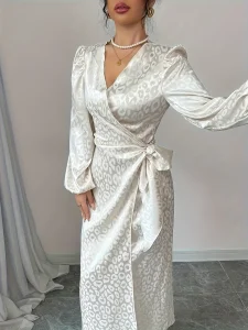 فستان دانتيل نسائي ساتان ناعم بطبعة دانتيل وطوق خصر، لإطلالة أنثوية تدوم طوال المواسم، مثالي للمناسبات العادية والرسمية 2 29756ca5 6bce 44e7 8682 89a596a8074a