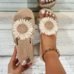 صندل نسائي صيفي مسطح، تصميم زهرة الشمس، حذاء شاطئ مريح وخفيف