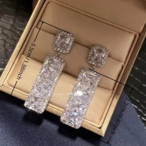 d723baece6e745baa1b3bcd8bb0ea67c goods