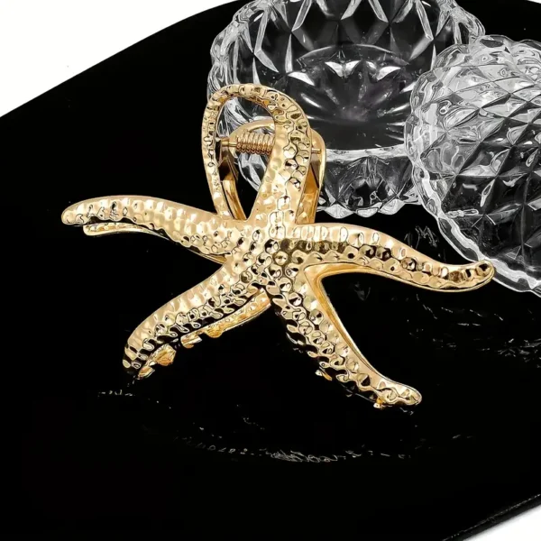 مشبك شعر نسائي – مشبك شعر – إكسسوارات شعر – مشبك ذهبي – مشبك نجمة – إكسسوار نسائي – دبوس شعر – مشبك أنيق – مشبك معدني – مشبك شعر فاخر – مشبك يومي