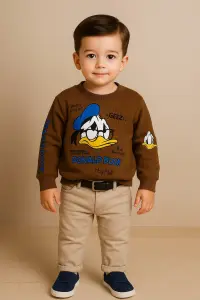 سويتشيرت أولادي كاجوال مطبوع Donald Duck، سويتشيرت بني قطن مريح، ملابس أطفال أولاد عصرية للخروجات والمدرسة 1 WhatsApp Image 2025 10 18 at 7.12.20 PM 2