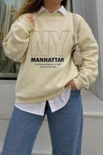 سويت شيرت نسائي أوفر سايز NY MANHATTAN أوف وايت