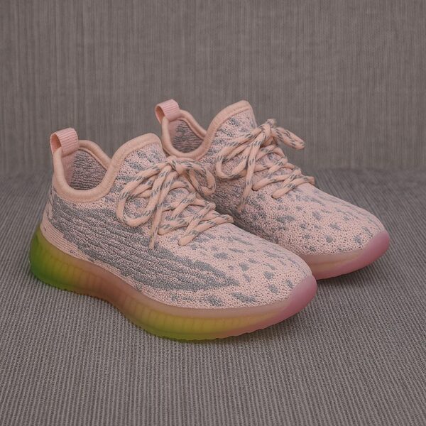 سنيكرز بناتي محبوك بينك متدرج