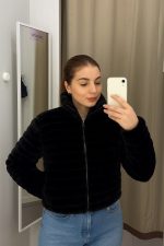 جاكيت شتوي نسائي، جاكيت شتوي، جاكيت فرو، جاكيت نسائي، معطف قصير، جاكيت عاجي، جاكيت مبطن، جاكيت فرو صناعي، جاكيت أنيق، جاكيت عصري، ملابس شتوية نسائية