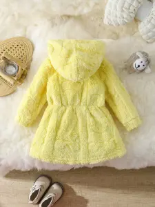 معطف فرو شتوي بناتي بقبعة، خامة فاخرة ولون أصفر باستيل، تصميم ناعم الملمس مريح للارتداء اليومي 2 1730683630cd7bdcd98b9bbcb2880c9f238c8a090c