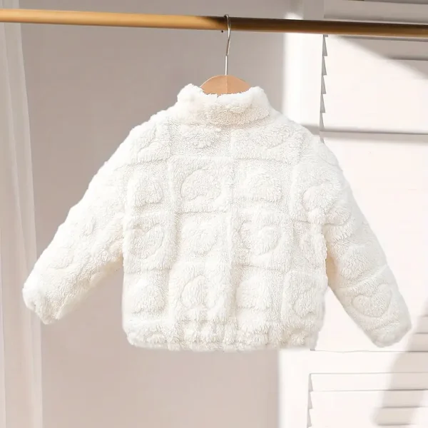 جاكيت فرو أطفال، جاكيت أطفال، جاكيت فرو، جاكيت شتوي، فرو صناعي للأطفال، ملابس شتوية أطفال، جاكيت دافئ، نقشة قلوب