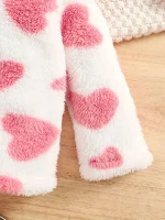 جاكيت فرو شتوي، جاكيت أطفال، جاكيت فرو، جاكيت شتوي بناتي، جاكيت بقبعة، ملابس شتوية، ملابس فرو، موضة أطفال، جاكيت قلوب، أزياء أطفال