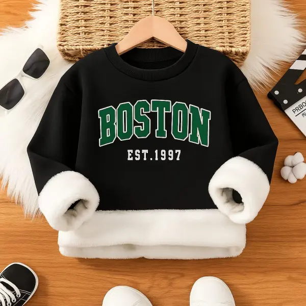 سويتشيرت أطفال شتوي بفرو داخلي أسود مطبوع شعار BOSTON